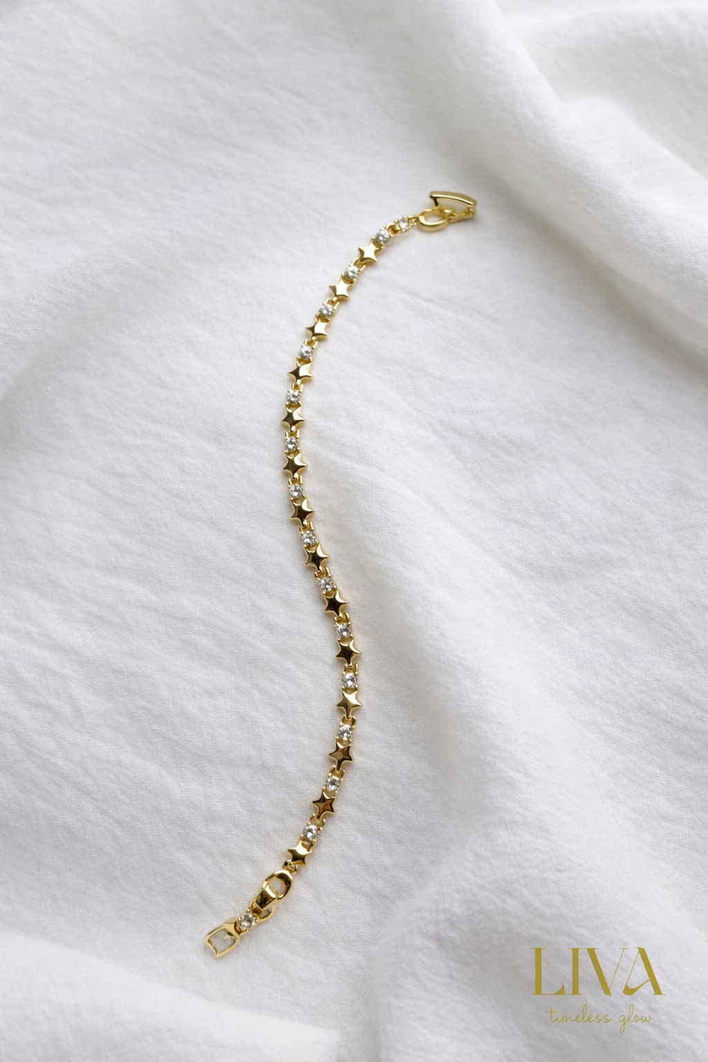 Yıldız Detaylı Taşlı Bileklik – 14K Altın Görünümlü